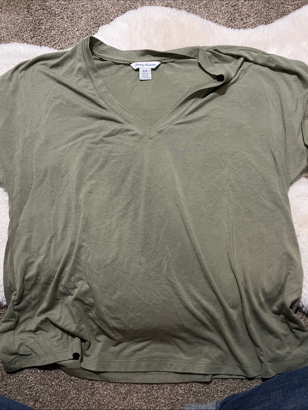 Tommy Bahama Olive Green V-Neck Short Sleeve Tee